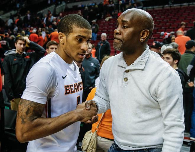 他在比赛中 他在比赛中