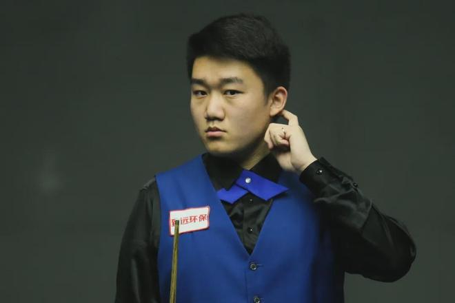 球队一举跻 球队一举跻