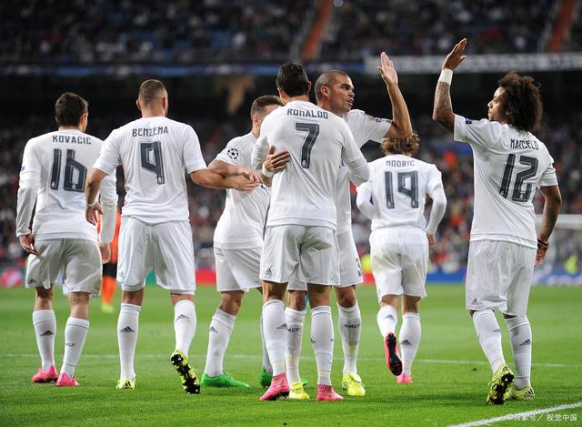 4秒吸气 4秒吸气